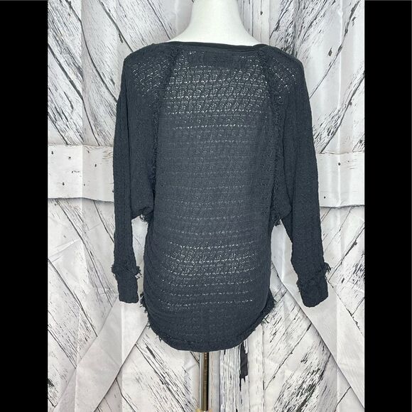 We The Free Gray Frayed Sweater Size S - Picture 2 of 6